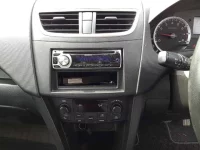 Suzuki SWIFT лот № 5584 оценка 3.5  с аукциона в Японии 8