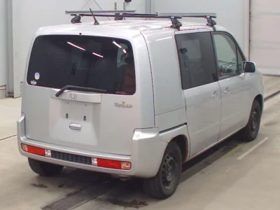 Honda Mobilio Spike