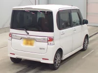 Daihatsu TANTO лот № 5078 оценка 3  с аукциона в Японии 1