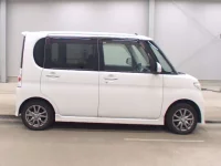 Daihatsu TANTO лот № 5078 оценка 3  с аукциона в Японии 2