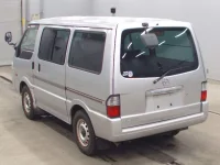 Mazda BONGO VAN лот № 3422 оценка 3.5  с аукциона в Японии 5