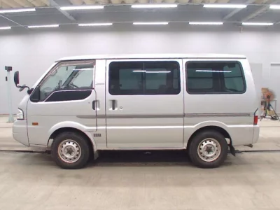 Mazda Bongo Van