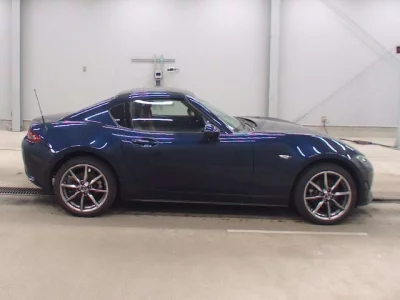 Mazda Roadster