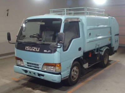 Isuzu ELF