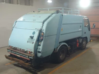 Isuzu ELF