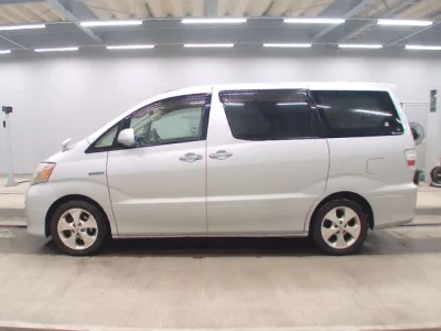 Toyota ALPHARD  с аукциона в Японии