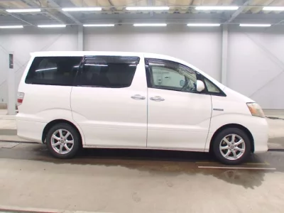 Toyota ALPHARD  с аукциона в Японии