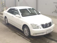 Toyota CROWN лот № 3071 оценка 3  с аукциона в Японии 4