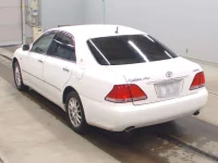 Toyota CROWN лот № 3071 оценка 3  с аукциона в Японии 5
