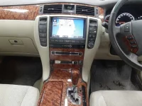 Toyota CROWN лот № 3071 оценка 3  с аукциона в Японии 8