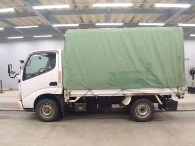 Toyota DYNA  с аукциона в Японии
