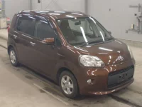 Toyota PORTE лот № 5534 оценка 3.5  с аукциона в Японии 4