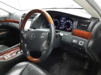 Lexus LS лот № 5538 оценка 3.5  с аукциона в Японии 6