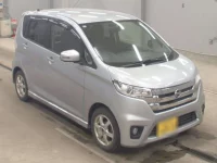 Nissan DAYZ лот № 5009 оценка 3.5  с аукциона в Японии 4