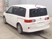 Nissan LAFESTA лот № 5555 оценка 4  с аукциона в Японии 5