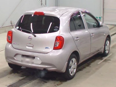 Nissan March