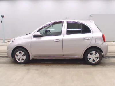 Nissan March