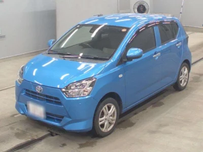 Toyota PIXIS EPOCH  с аукциона в Японии