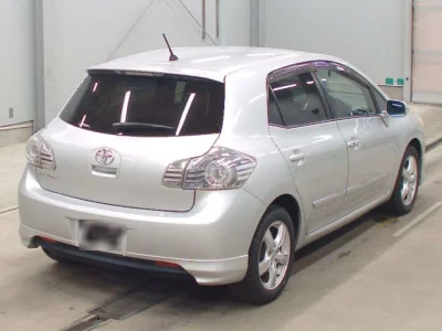 Toyota BLADE