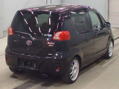 Toyota PORTE  с аукциона в Японии
