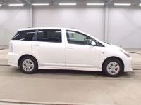 Toyota WISH лот № 5598 оценка R  с аукциона в Японии 2