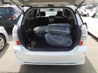 Toyota WISH лот № 5598 оценка R  с аукциона в Японии 10