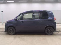 Toyota SPADE лот № 5597 оценка 3.5  с аукциона в Японии 3