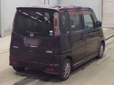 Nissan ROOX  с аукциона в Японии