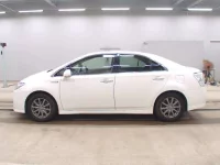 Toyota SAI лот № 9030 оценка 4  с аукциона в Японии 3