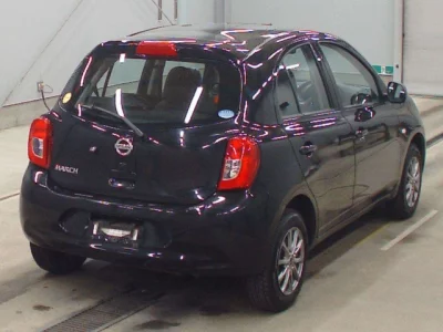 Nissan March