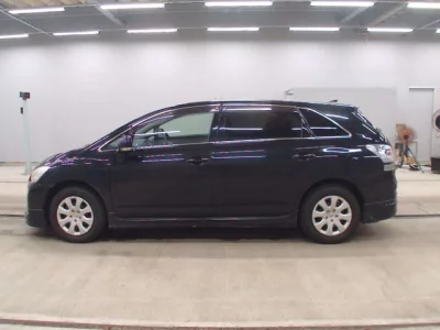 Toyota MARK X ZIO  с аукциона в Японии