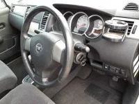 Nissan TIIDA LATIO лот № 3334 оценка 3  с аукциона в Японии 6