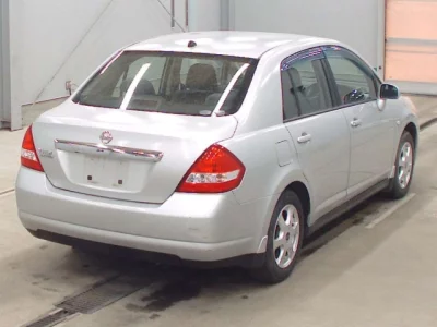 Nissan Tiida Latio