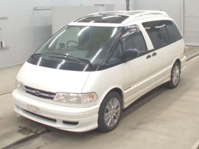 Toyota ESTIMA  с аукциона в Японии