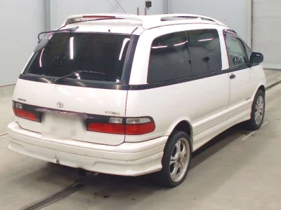 Toyota ESTIMA  с аукциона в Японии