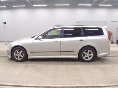 Nissan STAGEA  с аукциона в Японии