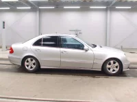 Mercedes-Benz E CLASS лот № 3035 оценка 3.5  с аукциона в Японии 2