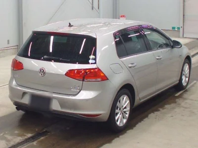Volkswagen Golf  с аукциона в Японии
