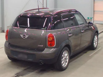 MINI Crossover