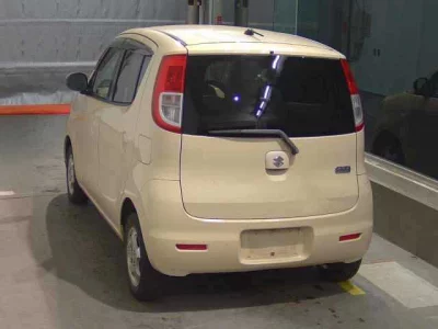 Suzuki MRWAGON