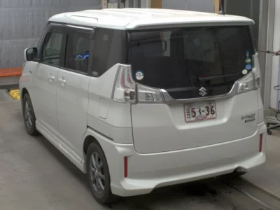 Suzuki Solio