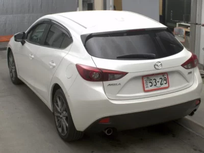 Mazda Axela