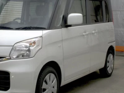 Suzuki Spacia
