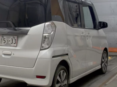 Mitsubishi EK SPACE  с аукциона в Японии