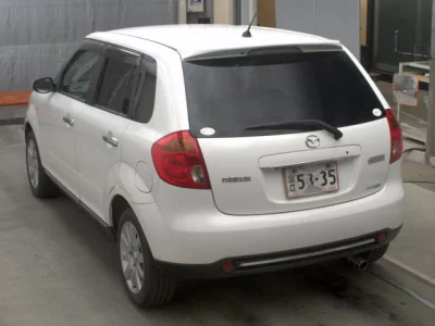 Mazda Verisa