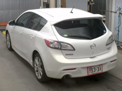Mazda Axela