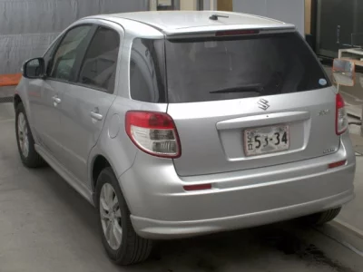 Suzuki SX4