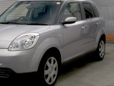 Mazda Verisa