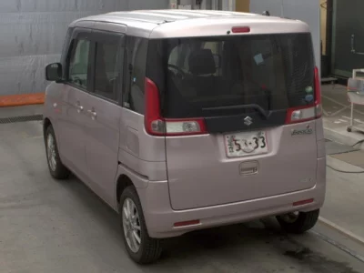 Suzuki Spacia