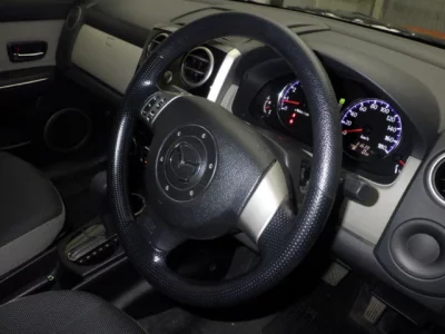 Mazda Verisa